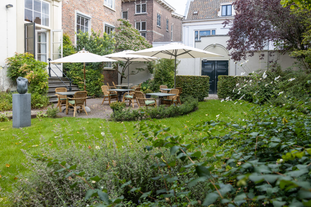 Achter de Dom 7, Faculty Club