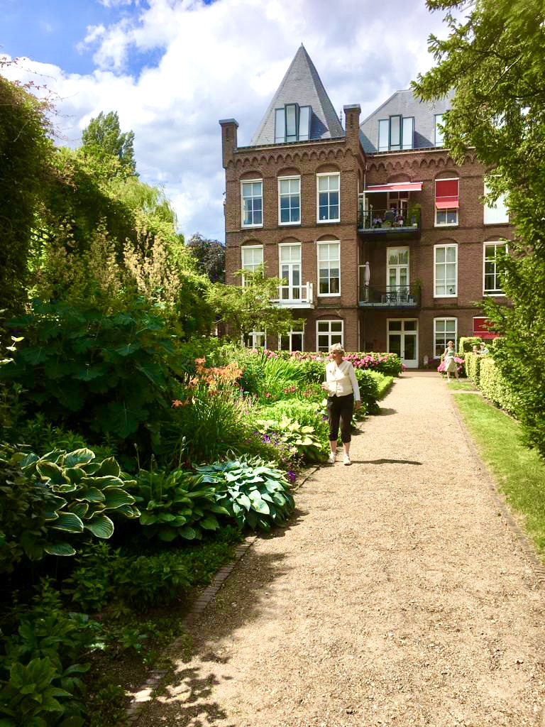 Maliesingel 77-101, Hiëronymushuis